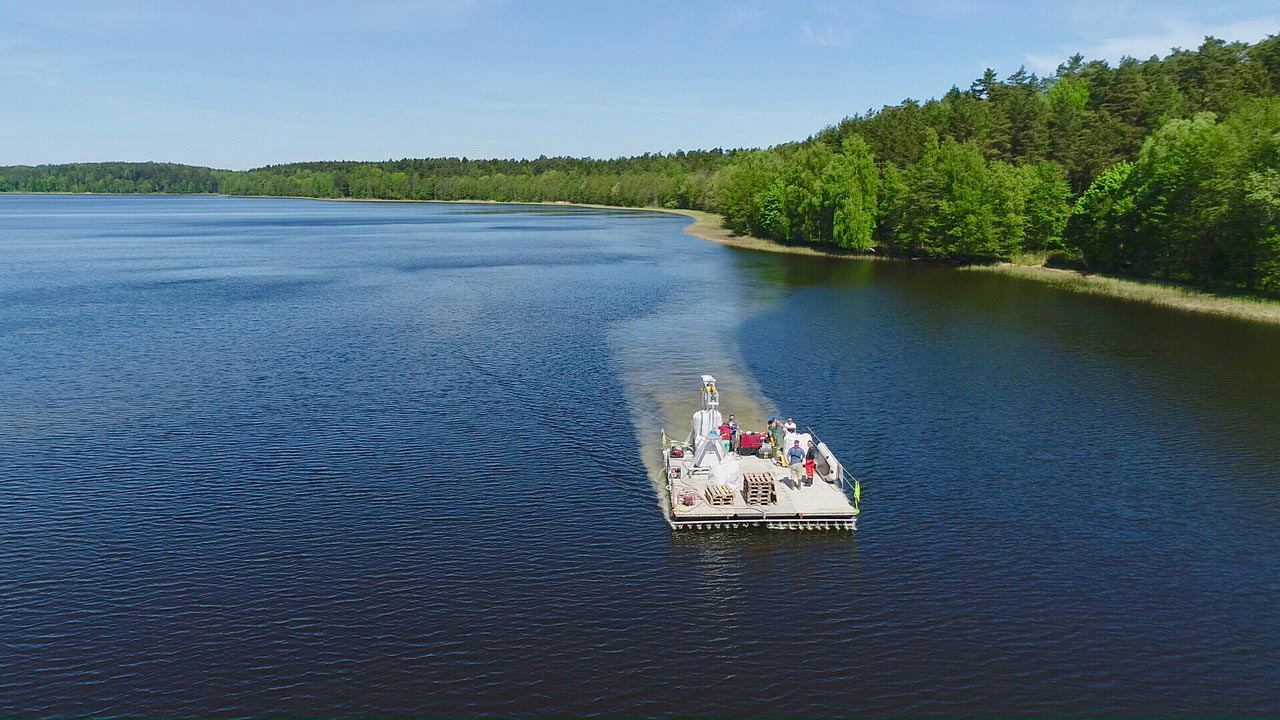 Pontoon workboat: NATO-type